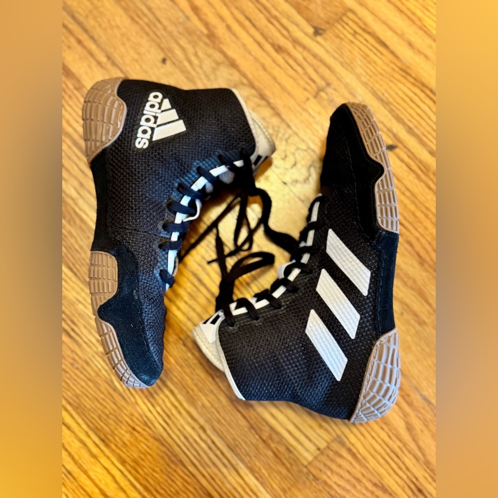 Adidas Tech Fall 2.0 Youth Wrestling Shoes